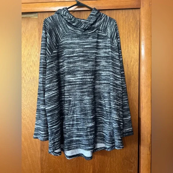 Lularoe hoodie - Picture 1 of 3